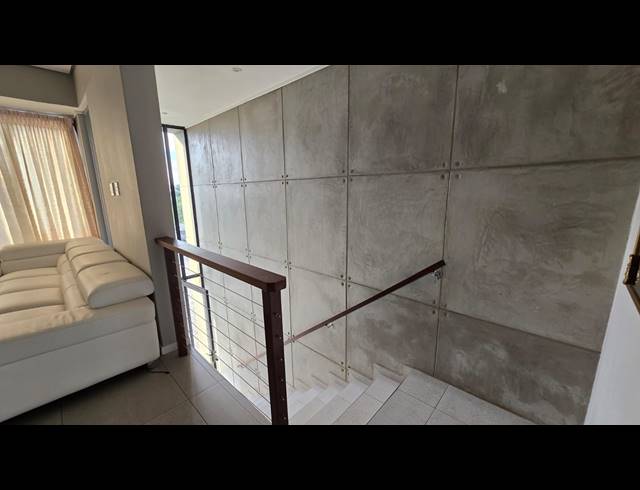 3 BEDROOM SECTIONAL TITLE TO LET IN PALM LAKES ESTATE
